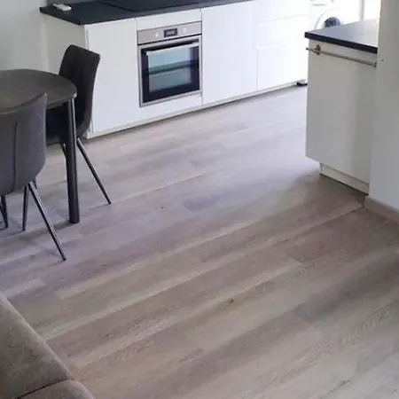 Hébergement de vacances House With One Bedroom In With Wonderful City View Shared Pool Enclosed Garden